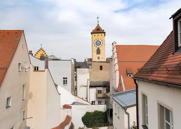 Orphée - Großes Haus 3*