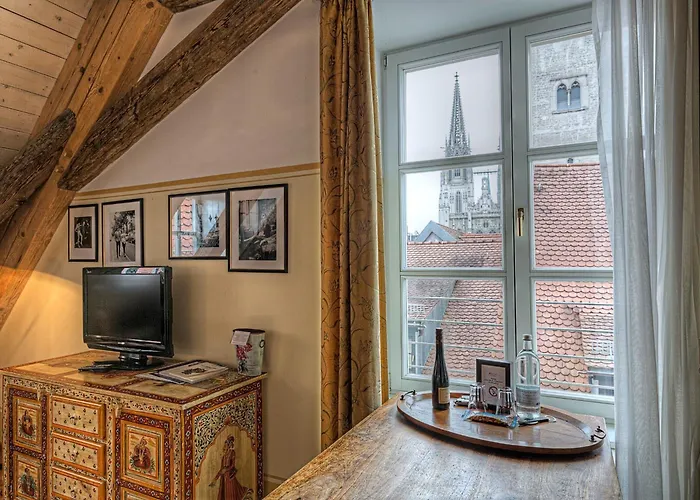 Hotel Orphée - Großes Haus Ratisbona