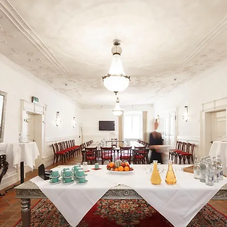 Orphee - Grosses Haus Hotel 3*