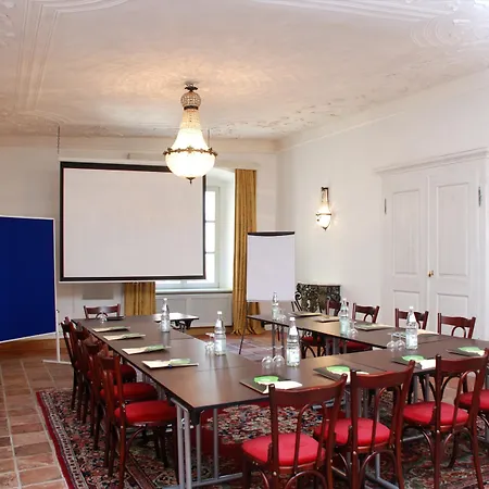 Orphee - Grosses Haus