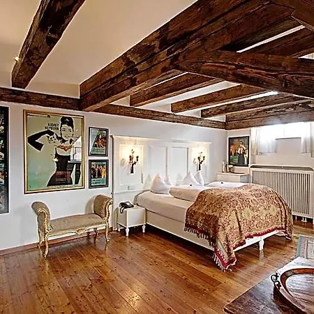 Orphee - Grosses Haus Hotel