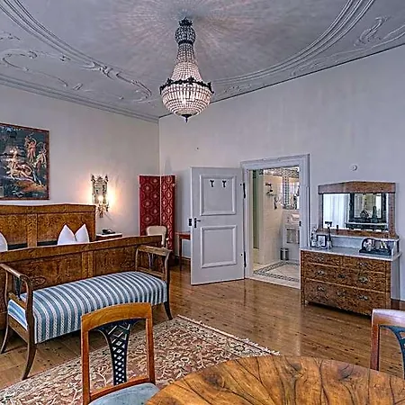 Orphée - Großes Haus 3* Ratisbonne
