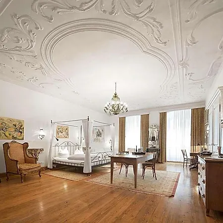 Orphée - Großes Haus 3*