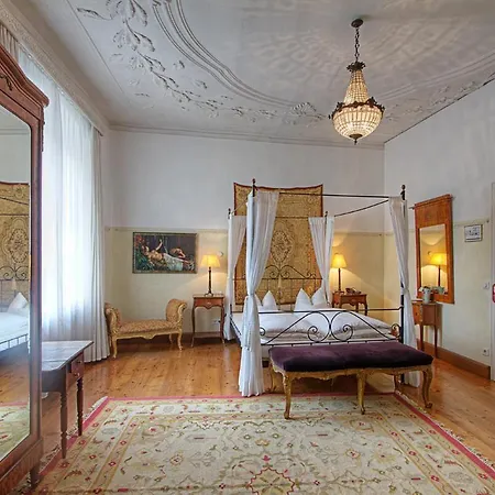 Orphee - Grosses Haus 3* Regensburg