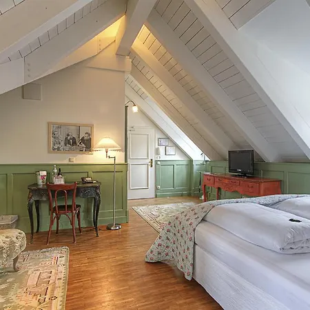 Hotel Orphee - Grosses Haus Ratyzbona