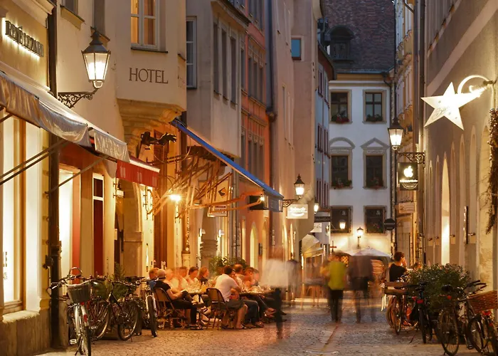 Orphée - Großes Haus 3* Regensburg