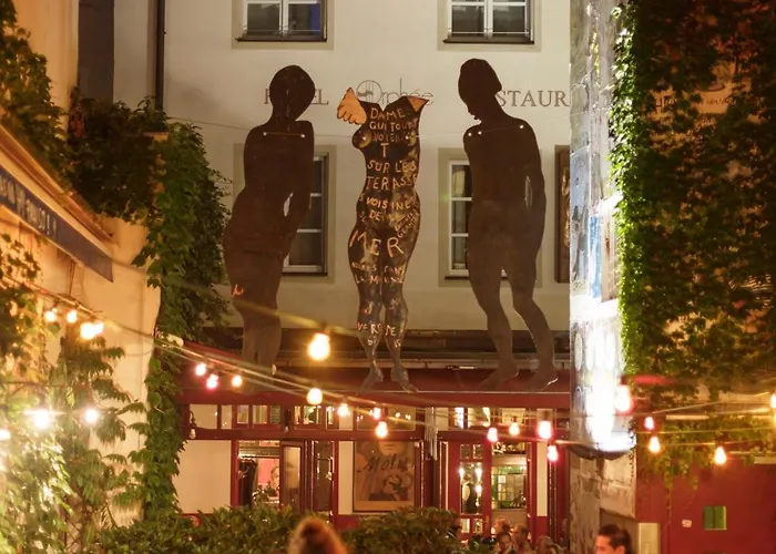 Orphée - Großes Haus 3*