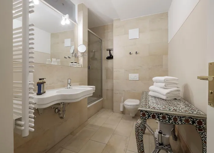 Orphée - Großes Haus Hotel Regensburg