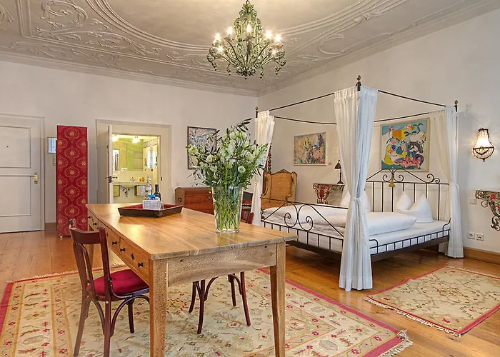 Orphée - Großes Haus 3*