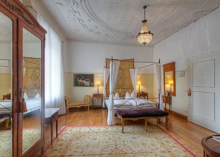 Orphée - Großes Haus