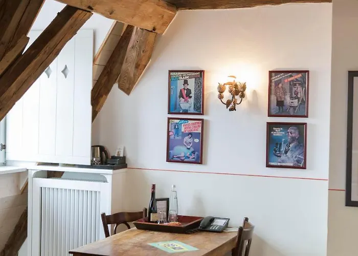 Orphée - Großes Haus Hotel 3*